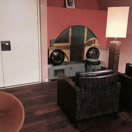 Das Auto- Wohnhaus Salzburg *