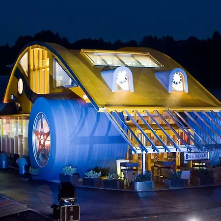Das Auto- Wohnhaus Salzburg *